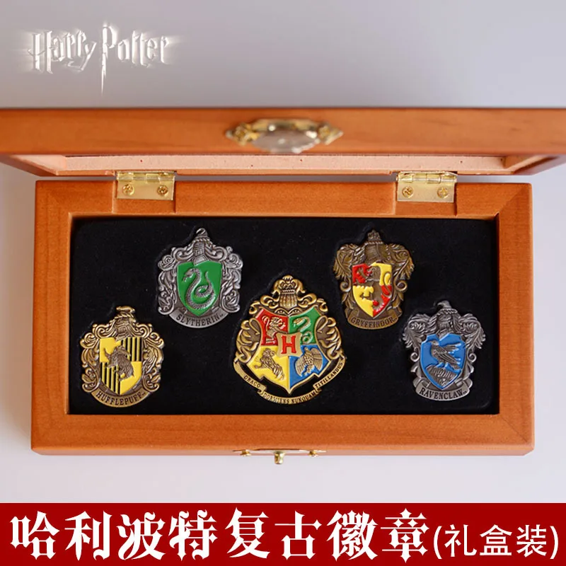 

OHCOMICS 5PCS Harri Potter Harry Gryffindor/Hogwarts Slytherin School Metal Cool Badge Pin Brooch Chestpin With Wood Box Gift