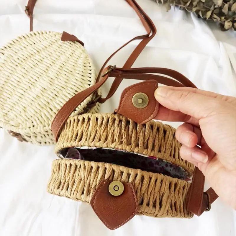 خمر جولة القش حقيبة كتف للفتيات عارضة رسول حقائب النساء المنسوجة الصيف جديد الشاطئ Crossbody أكياس Bolsas الأنثوية