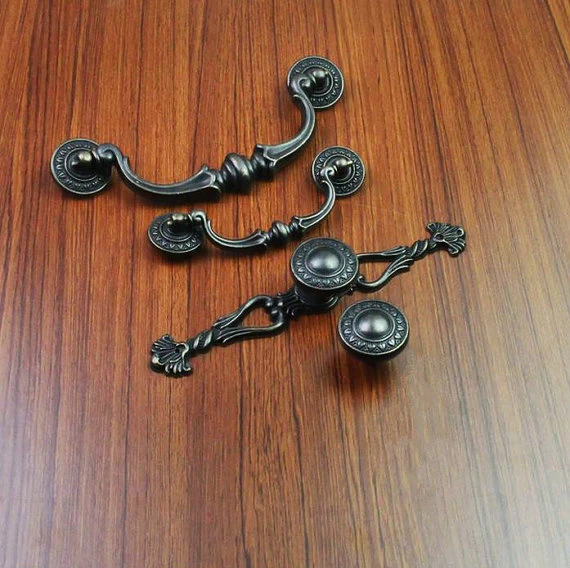 Tiradores y pomos de puerta antiguos para cajones, tiradores de Metal  Vintage para armarios de cocina, herrajes para muebles, 2 uds. - AliExpress