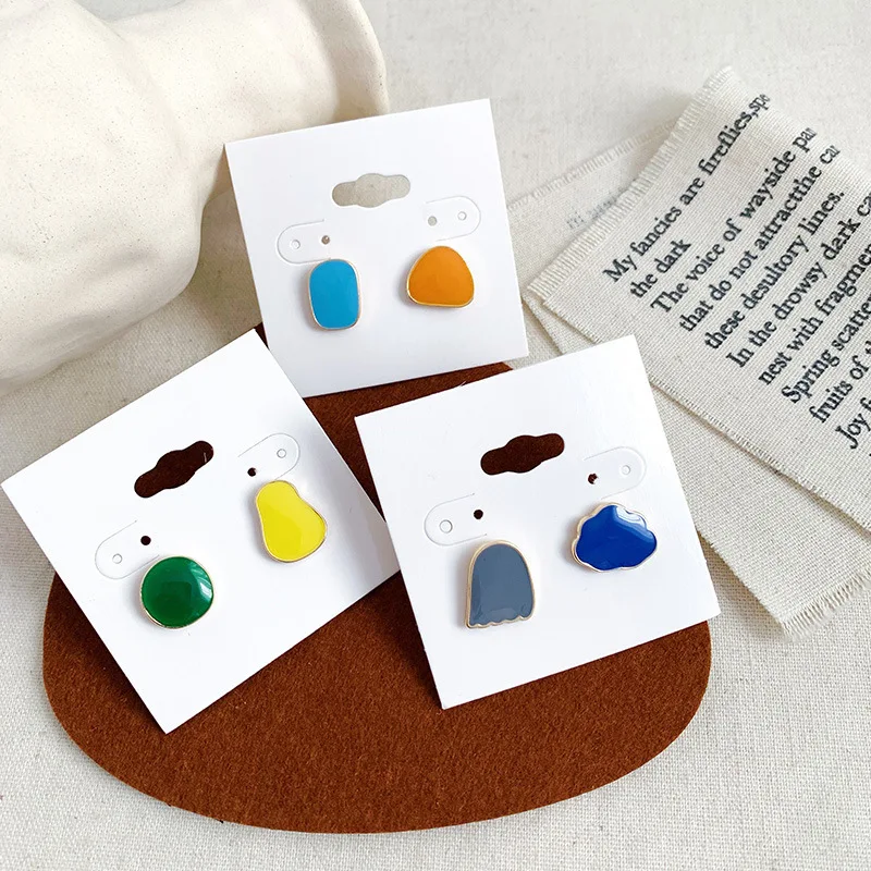 

Irregular Candy Color Simple Oil Stud Earrings For Women Personality Pendientes Geometric Earrings European Popular Jewelry 2019