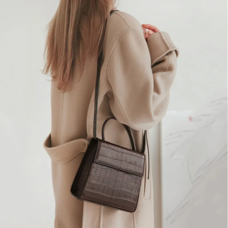 

[Super Seabob] 2019 Spring Summer Woman New Brown Color Crocodile Grain Double Straps PU Leather Shoulder Bag All Match LM063