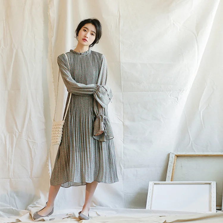 

2019 Spring New Style Korean-Style College Wind Small Stand Collar Floral Print Chiffon Dress Bell-Sleeve Long Pleated