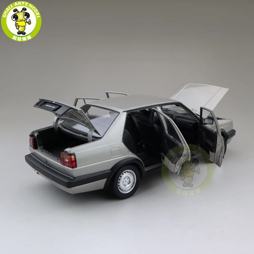 1/18 JETTA GT литая под давлением Модель автомобиля игрушки для детей мальчик девочка Коллекция подарков на день рождения серый