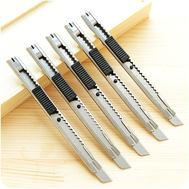 

2Pcs/Set Utility Knife Quality Metal Knife Office Art Knife Supplies Diy Art Cutter Knife Paper Cutter School Stationery Tool