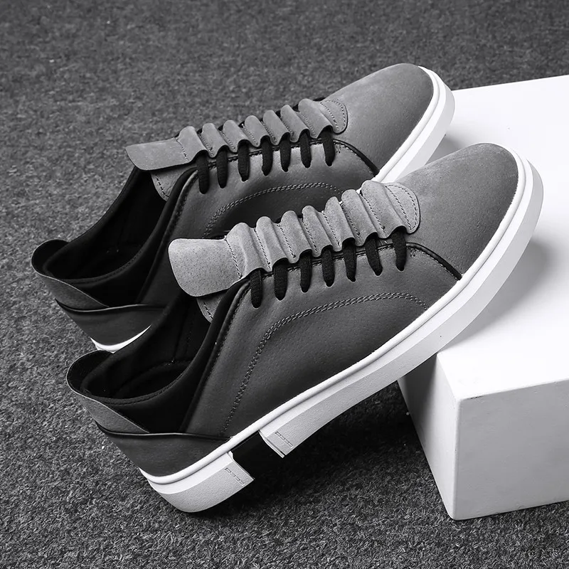 

UTENAG New Arrivals Men Casual Shoes Breathable Wear Resistant Shoes Comfortable Fashion Tenis Masculino Adulto Male Snekaers