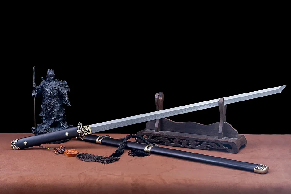 

Chinese Tang Dynasty Sword Copper Hand-made T10 steel folded Functional real Sword Japanese Samurai Sword Katana