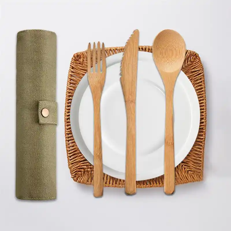 Набор столовых приборов бамбук. Посуда из бамбука. Набор бамбук. Бамбуковая посуда. Деревянные крючки для вязания.