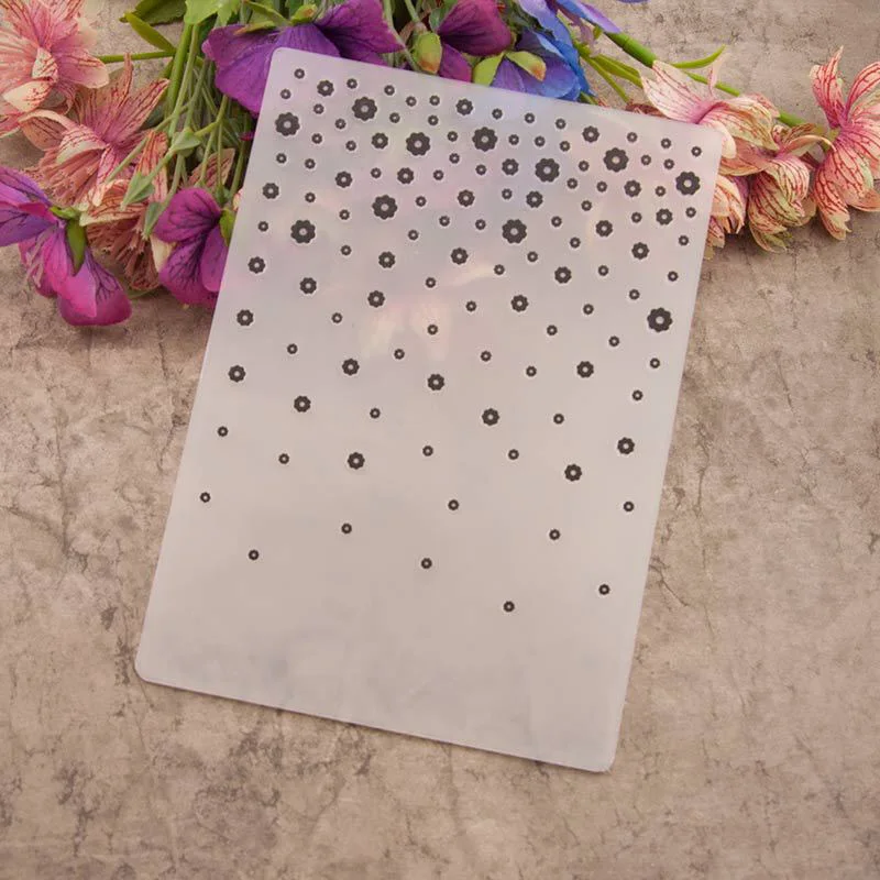 

Template Molds Paper Crafts Wedding Decors Scrapbooking Plastic Embossing Folder Stencils DIY Photo Album Decor