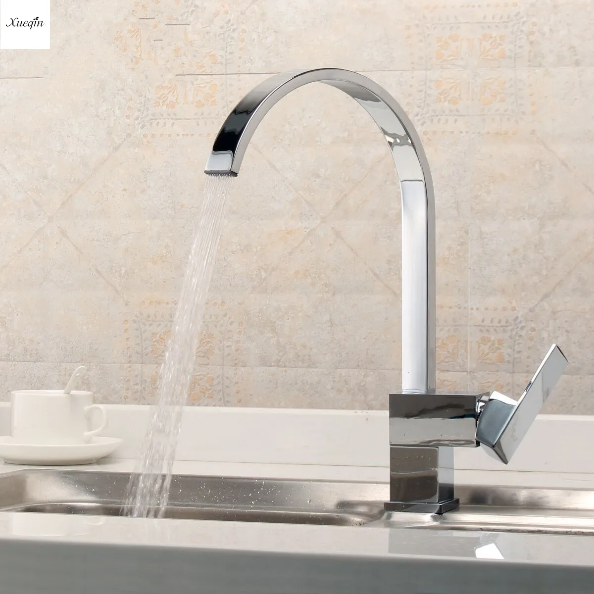 

Chrome Polished Kitchen Square Basin Faucets 360Rotation Single Hole Single lever Water Tap Bathroom Cold and Hot Mixer Tap