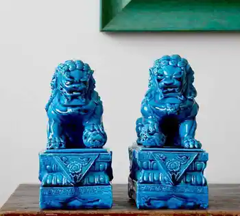 

One Pair Ceramic Procelain Foo Dog Foo Lion statue