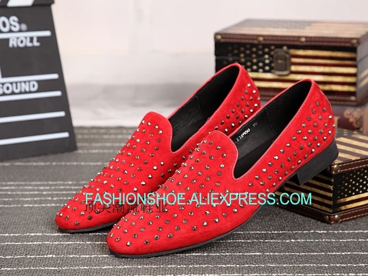 

T Show Red Rivets Black Shoes Mens Loafers Groom Wedding Shoes Slip on Breathable Casual Shoes Chaussure Homme Plus Size 38-46