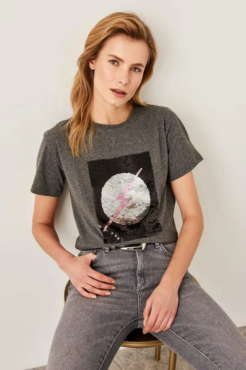 Trendyol антрацитовый Блесток Основные трикотажные футболки TWOSS19HS0046|Футболки| |