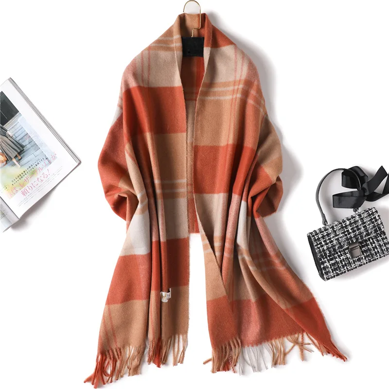 

2019 new designer brand women scarf thick winter cashmere scarves for ladies shawls and wraps pashmina neck wam bandana echarpe