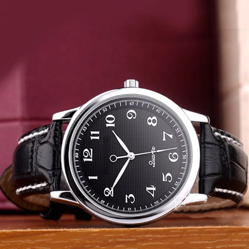 

Men Quartz Watch Men Luxury Brand clock Fashion Leather Strap waterproof Watch shows Men Wrist watches Best selling