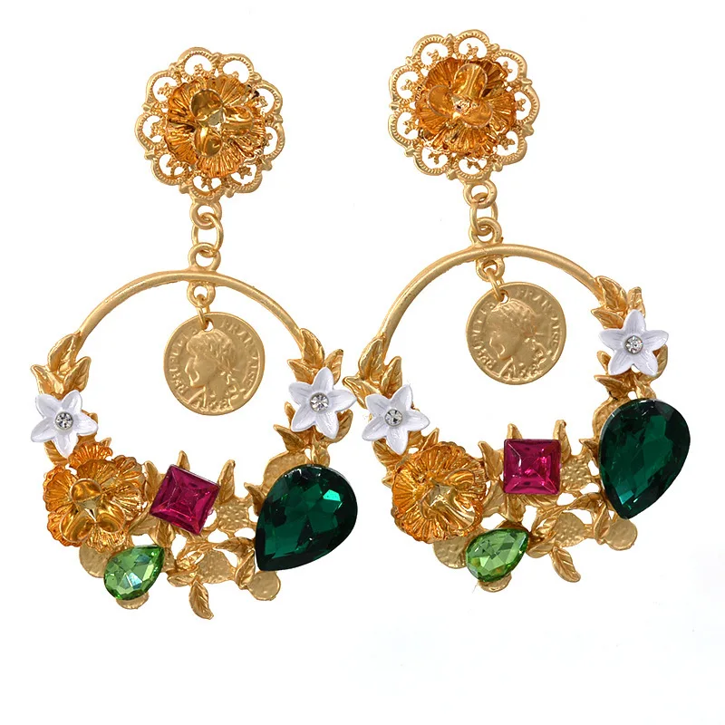 

Baroque Vintage Crystal Coin Drop Earrings Exaggerated Women Dangle Earrings Bohemia Court Style Female Party Show Jewelry 1Pair