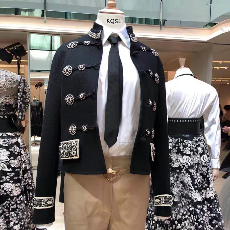 Best  2020 Spring Luxury Vintage Embroidery Women Formal Jacket Coat Runway Designer Double Breasted Fema
