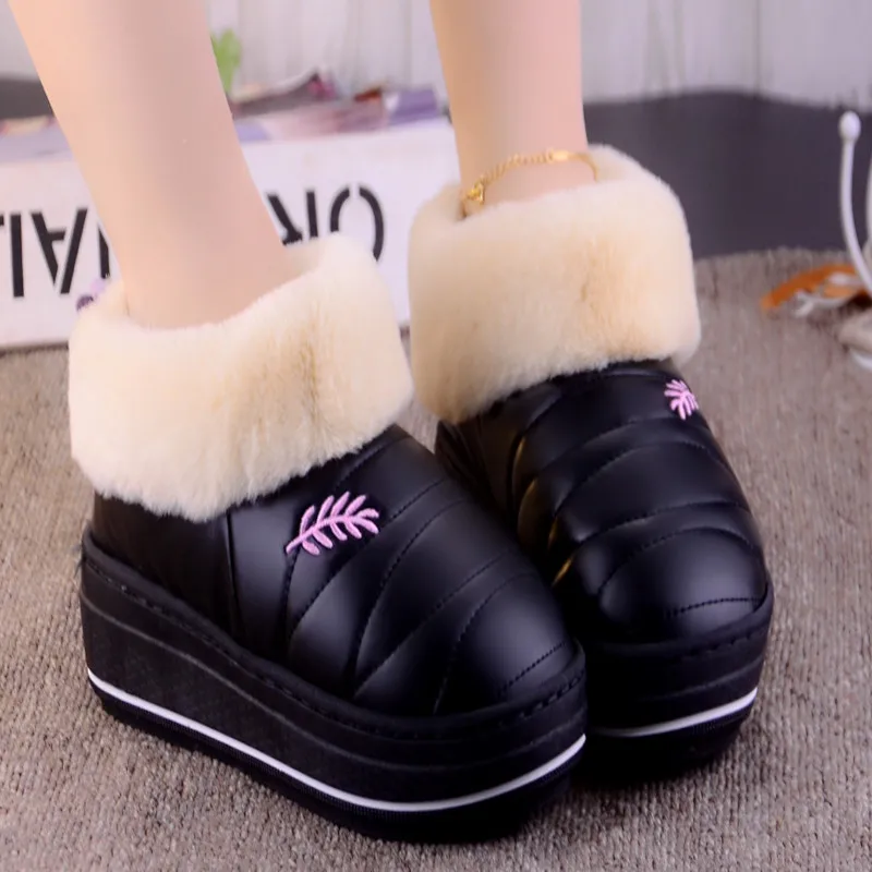 

Women Boots Winter Shoes Home Fur Warm Female Snow Boots Flat Waterproof Ankle Boots Platform Wedges Boots For Women Leather new