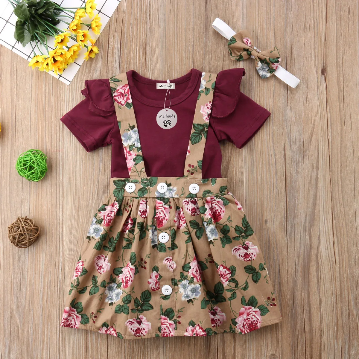

2019 Newborn Baby Girl Clothes Set Short Fly Sleeve Cotton Bodysuit Top+Floral Button Belt Dress+Headband 3pcs Outfit Set 0-24M