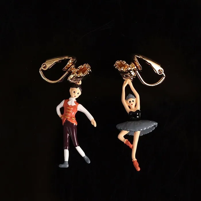 

Swan Lake N2 Lovers Ear Clip Enamel Glaze Ballet Dancer Asymmetry Ear Nail