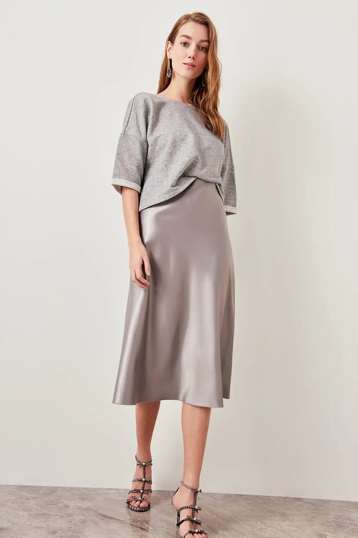 Trendyol Серебряная шелковая сатиновая юбка с высокой талией, женская Юбка До Колена, Шикарная стильная юбка fss19wx0013
