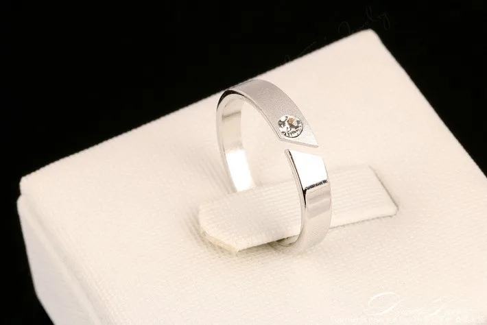 Горячая Распродажа, Свадебные/обручальные кольца из кубического циркония, серебряного цвета, модные брендовые ювелирные изделия для женщин, горячая Распродажа DFR096