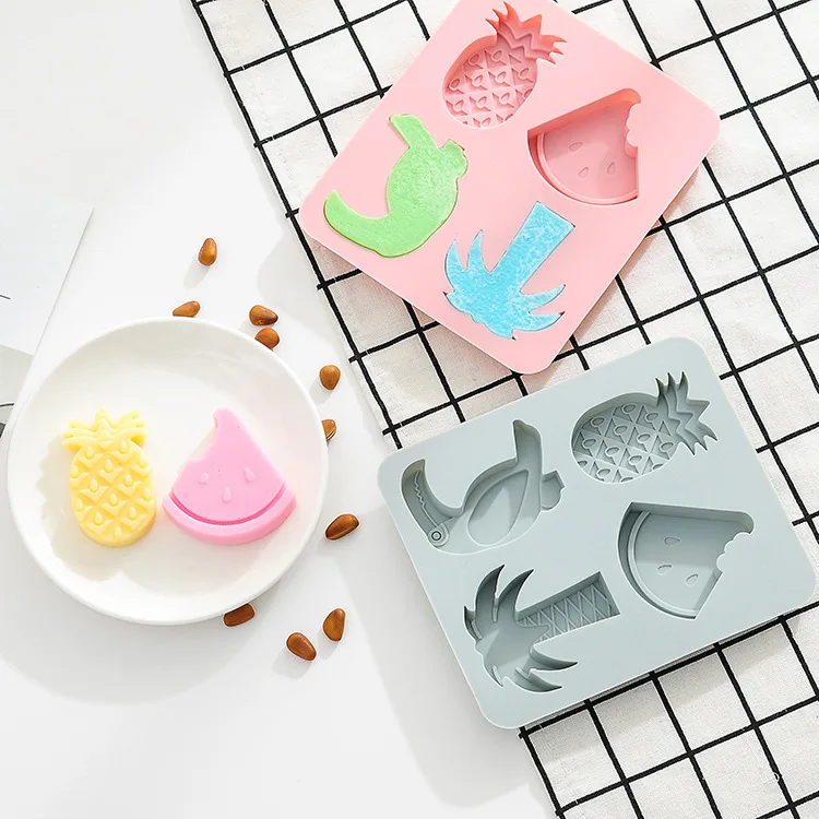 

4 holes Coconut Tree Fruit 3D Shape Non-Stick Silicone Cake Mold for Baking DIY Jelly Muffin Mousse Ice-creams Chocolate Tool