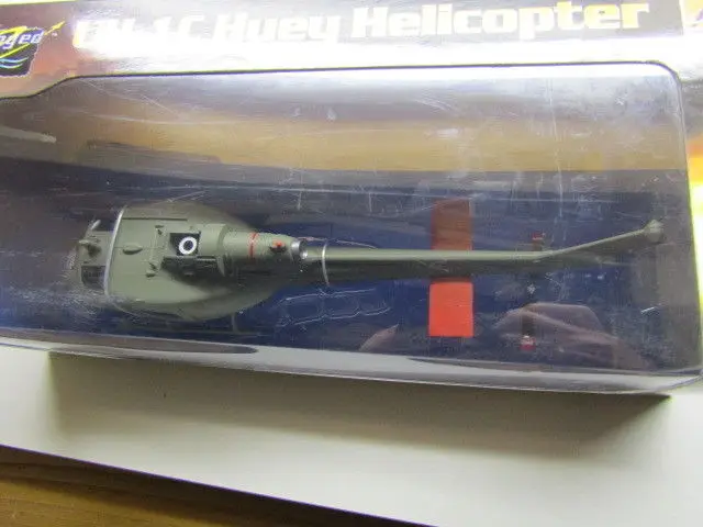 Easy Model 39319 1/48 весы UH-1C морских пехотинцев США Huey вертолет готовой летательного аппарата