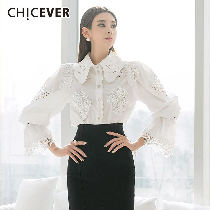 

CHICEVER Spring Casual Hollow Out Embroidery White Women Shirt Lapel Flare Collar Button Loose Slim Female Top Blouse 2019 Tide