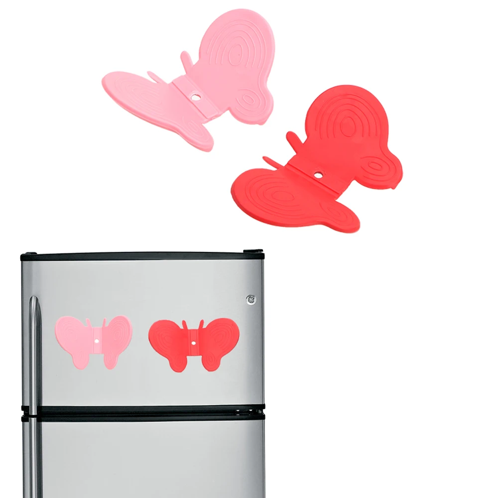 

Colors Random Oven Baking Insulation Pad Kitchen Scald Proof Gloves Butterfly Silicone Clip Oven Mitts Fridge Sticker