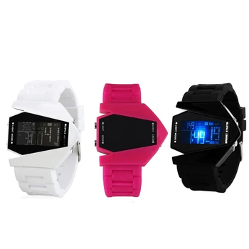 

Fashion Casual LED Electronic Watch Unisex Sports Digital Watch Silicone Watchstrap Stainless Steel Buckle Black/White/Rose red