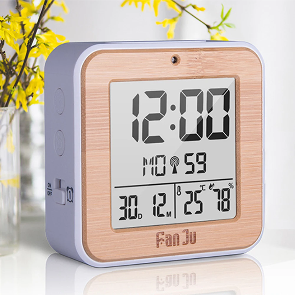 

FanJu FJ3533 LCD Digital Alarm Clock with Indoor Temperature and Humidity Dual Alarm Battery Operated Snooze Date Alarm