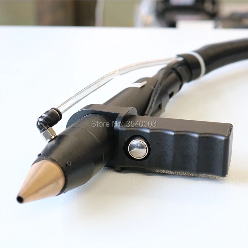 Ручной лазерный сварочный аппарат с ЧПУ для металла 1064 нм длина лазерной волны