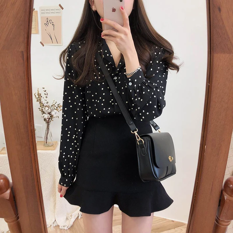  Plus Size Loose Preppy Style Shirts Blouse Women Cute Sweet Tops Polka Dot Top Korean Style Design 