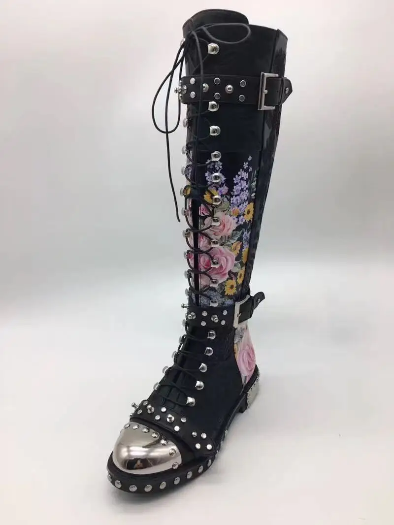 as Abesire Altas La white Pictures Redondo Rodilla Las largo Pie pink Bordado Bajo Zapatos Tacón Diseño De Black Chicas Moda Mujer Encaje Del Mujeres Botas Nuevo Metal Dedo Sq6rPwS