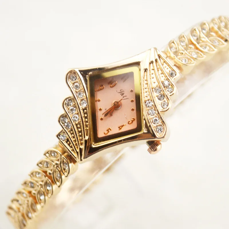 

2018 JW Top Brand Women Bracelet Watches Luxury Rhinestone Gold Dress Watch Women Fashion Casual Alloy Quartz Wristwatches