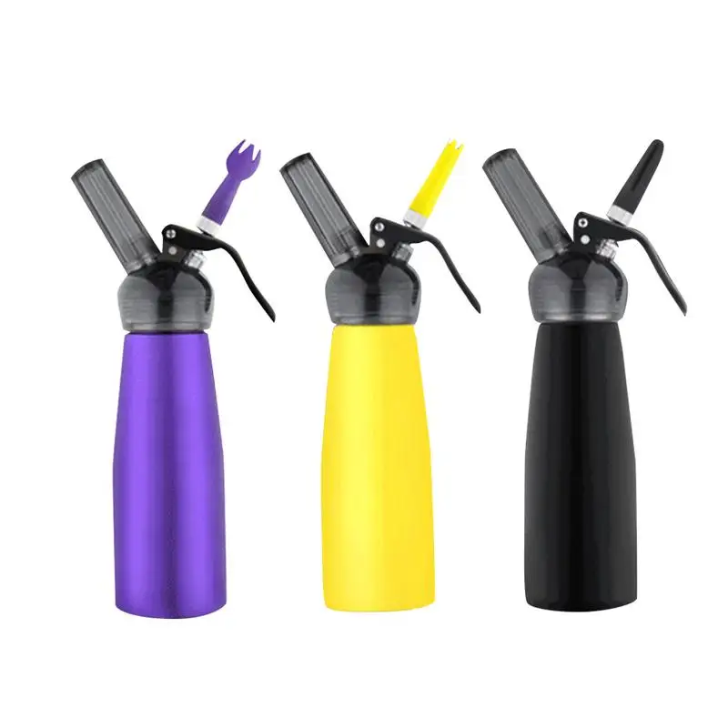 

500ML Cream Foaming Device Whipped Cream Dispenser Cream Whipper With Decorating Nozzles Cleaning Brush