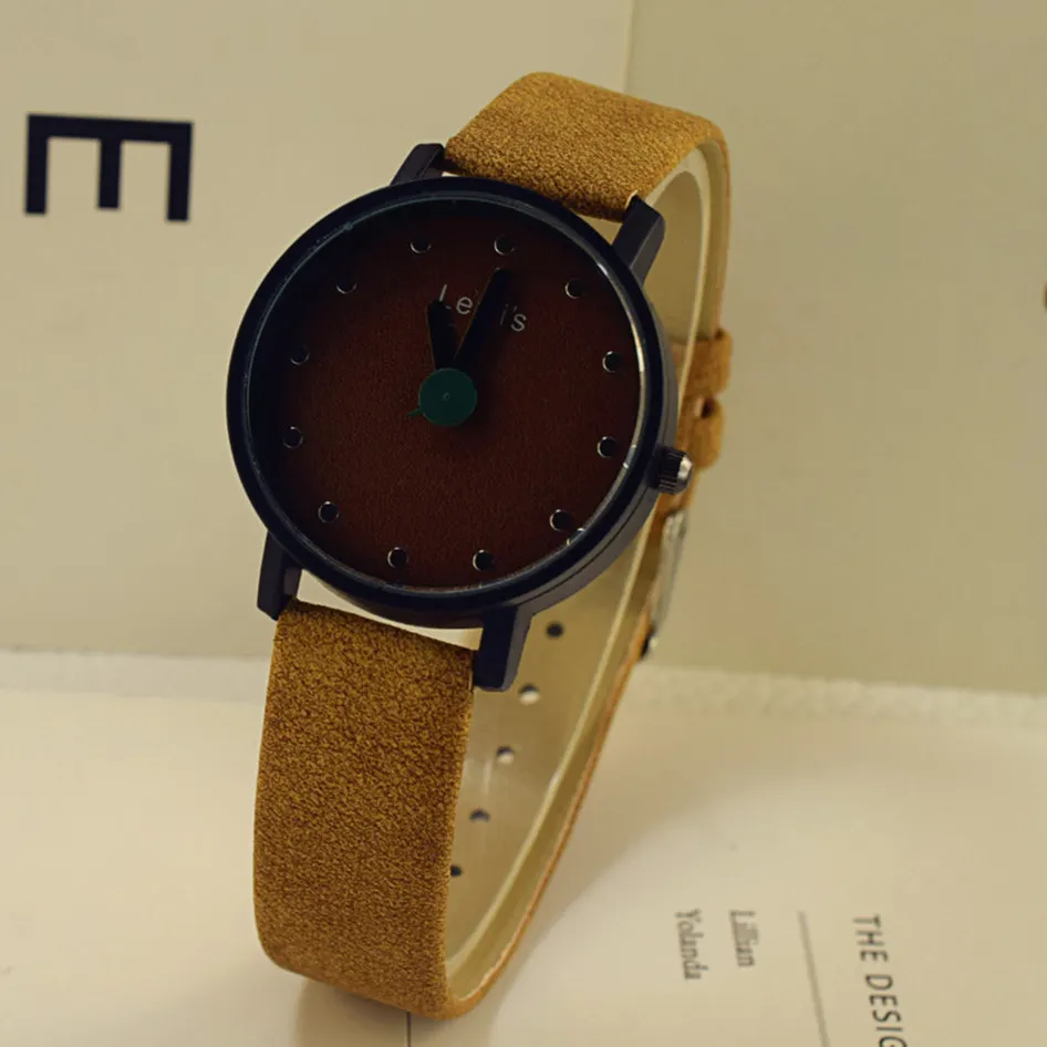 

Top Brand High Quality Fashion Womens Watch Retro Faux Ladies Simple Leather Analog Quartz Wrist Watch Clock Creative Saat Gift