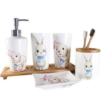 

Six Sets Of Articles For The Home Fashion Accessories Bathroom Ceramic Bottle Of Lotion Toothbrush Holder Tray Bamboo Soap Dish
