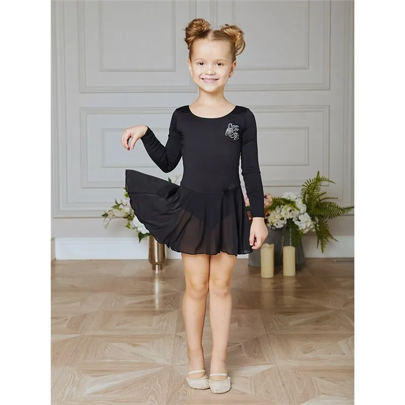 Показала мальчику. Юная не устояла. Юная не устояла. Юная не устояла. Старший не должен младшего терзать.