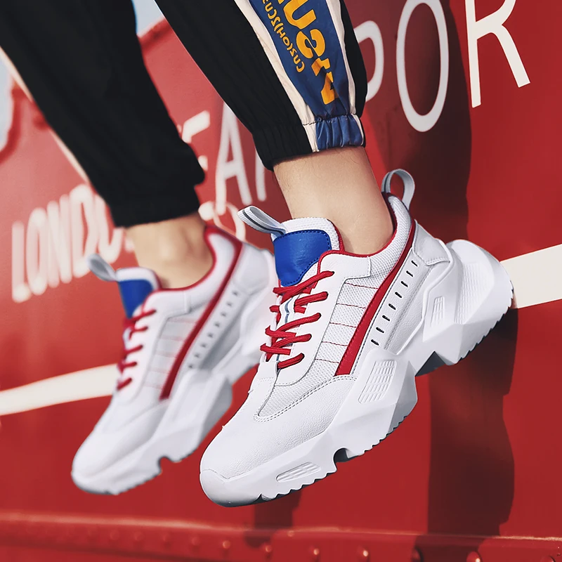

2019 summer new Flyknit mesh horseshoe bottom men's sports shoes Men Breathable Lightweight Running Sneakers tenis casual shoes
