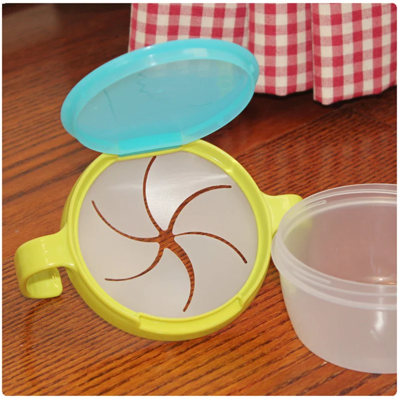 

Anti Spilled Soft Compartment Baby Snack Bowl Children Kids Food Storage Dishes 360 Rotate Baby Feeding Baby Stuff