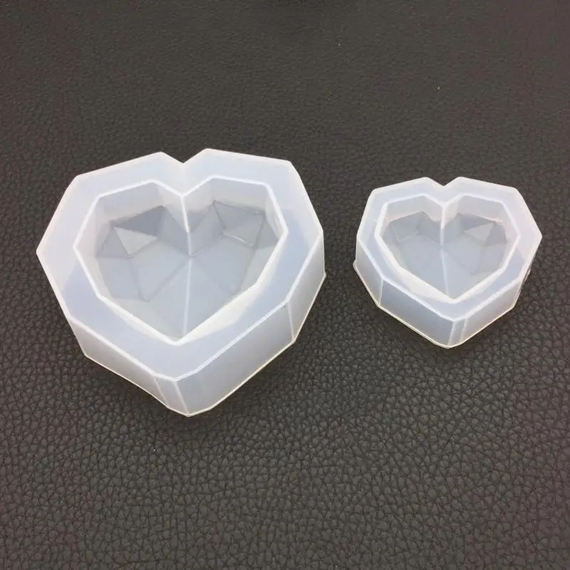 

Concrete Mould DIY Geometry Heart-shaped Mold High Mirror Gypsum Aromatherapy Car Decoration Handmade Silicone Mold Concrete