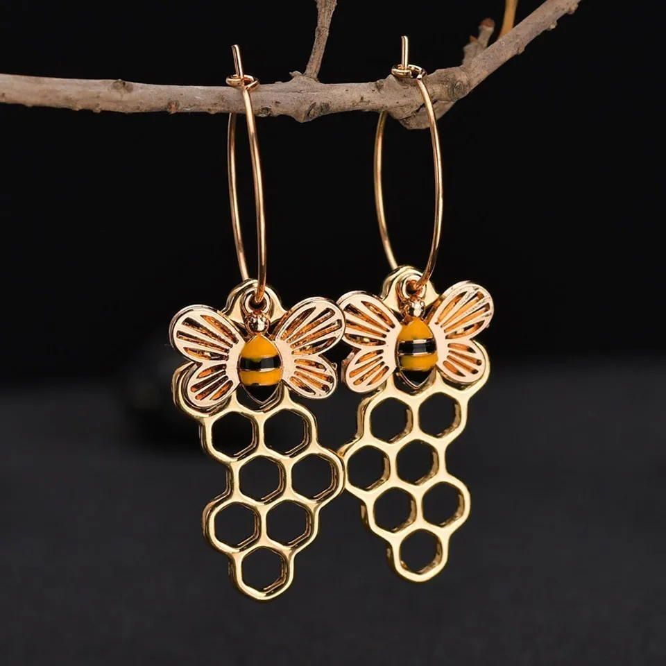 

Individuality Honeybee Honeycomb Women Drop Earrings Hot Trendy Wonderful Decoration For Women Party Drop Earrings Jewelry
