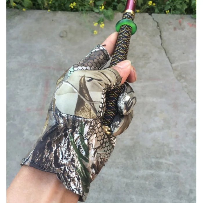 

Fishing Gloves Camouflage Anti-Slip Elastic Thin Mitten 3 Fingers Cut Camping Cycling Hunting Half-Finger Gloves EDF88