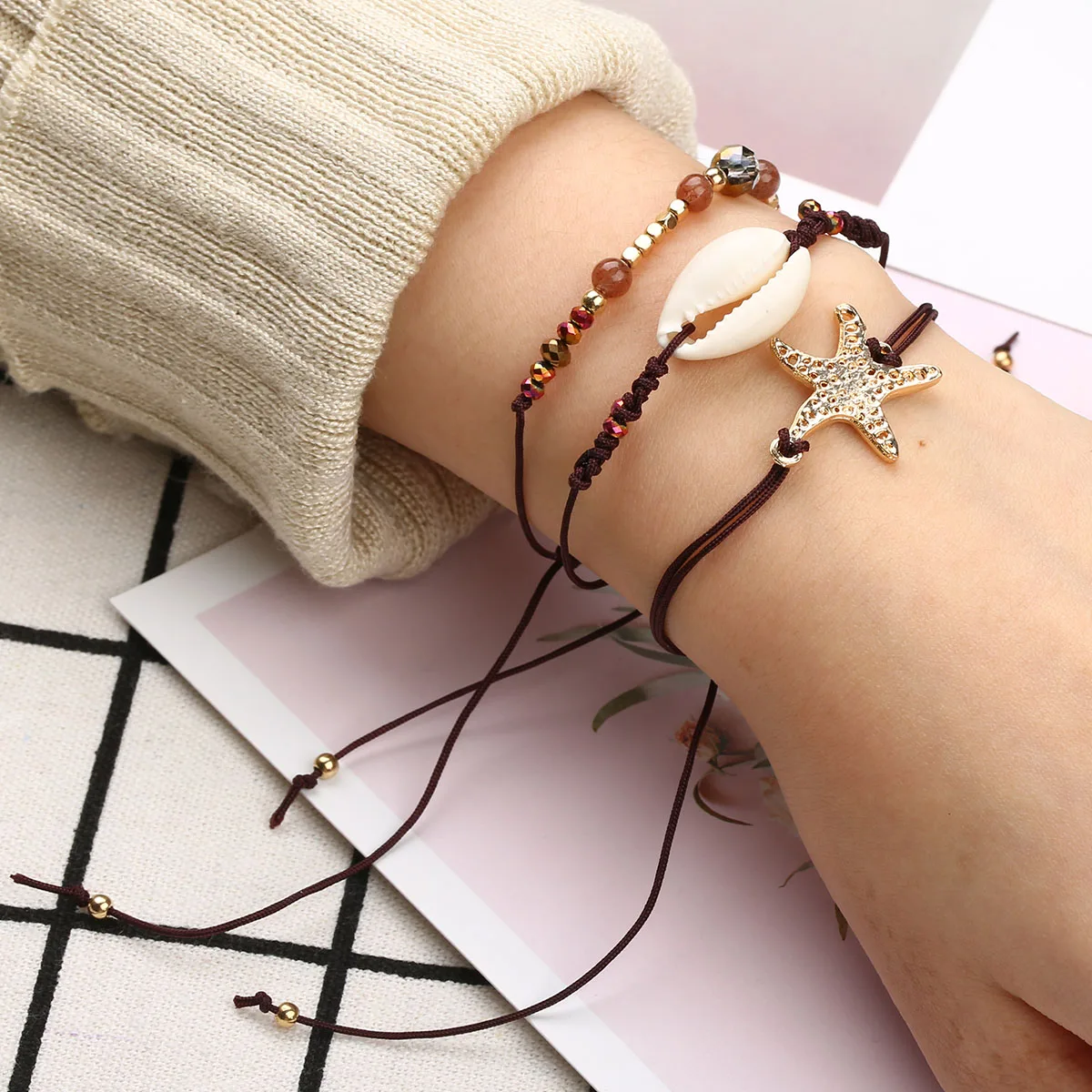 

Sainio Handmade Starfish Bracelets Bangles 3pcs/set Adjustable Beads Shell Charm Bracelets For Women Rope Chain Bracelet