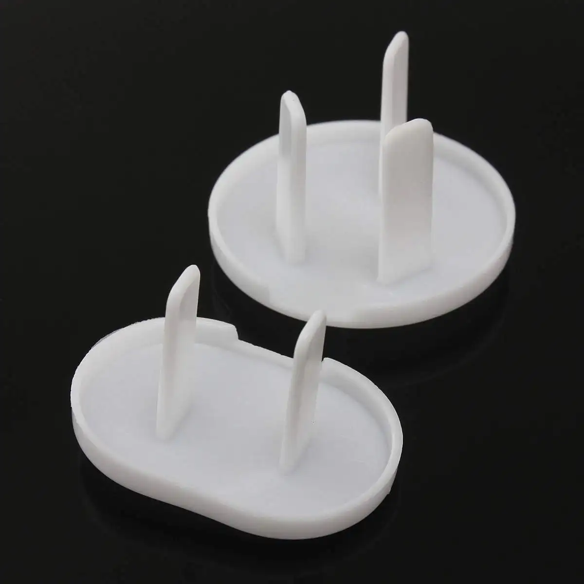 

1pc Electric Outlet Socket 2 or 3 Plug Covers Child Kids Baby Safety