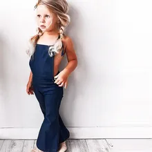 Красивый джинсовый комбинезон на подтяжках для маленьких девочек