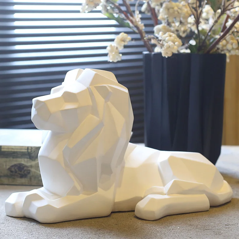 Modern Abstract Geometric Resin Lion Figurines Animal Statue Mountain