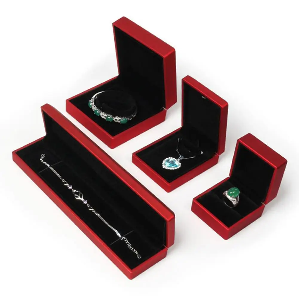 

Fashion LED Lighted Necklace Earring Ring Pendant Bangle Bracelet Storage Box Wedding Engagement Jewelry Display Holder Cases