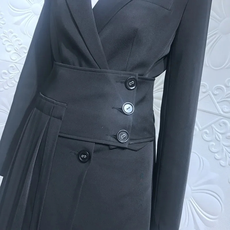 TWOTWINSTYLE Блейзер комплект из двух предметов Женский костюм с воротником лацканами